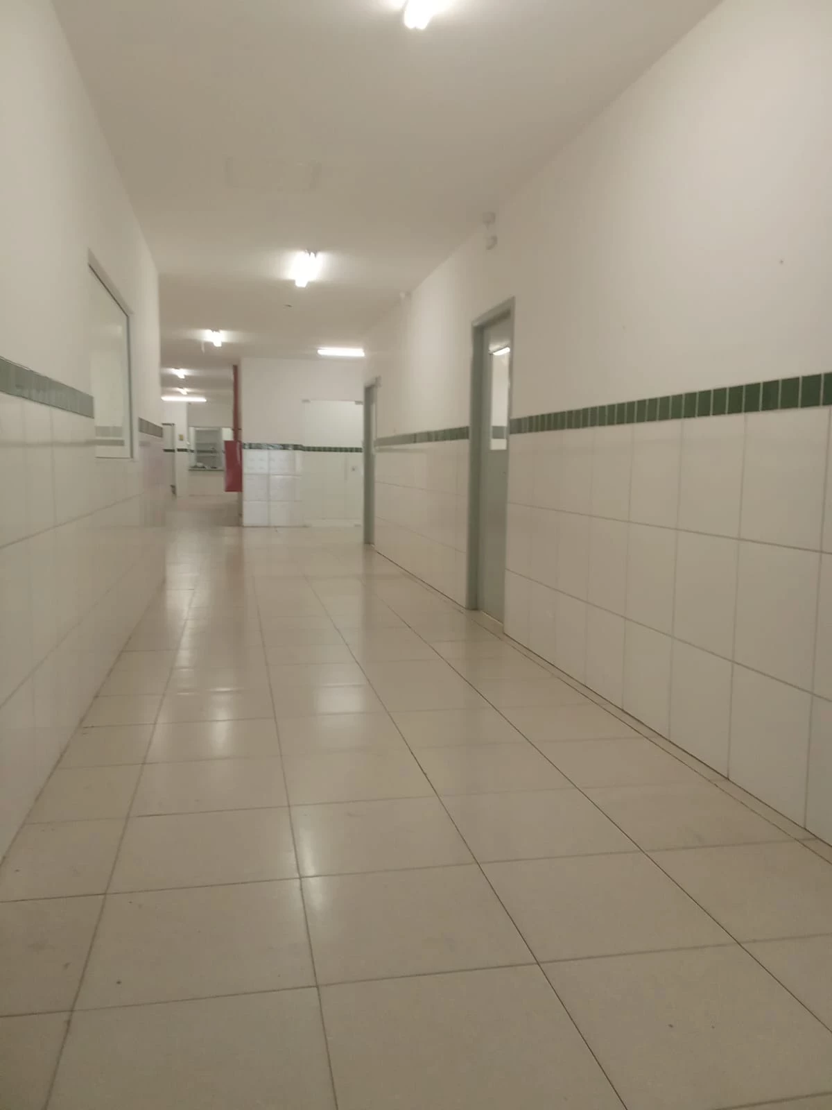 Imagem Imóvel Comercial para Alugar, 2.400 m² em Centro - Canoas