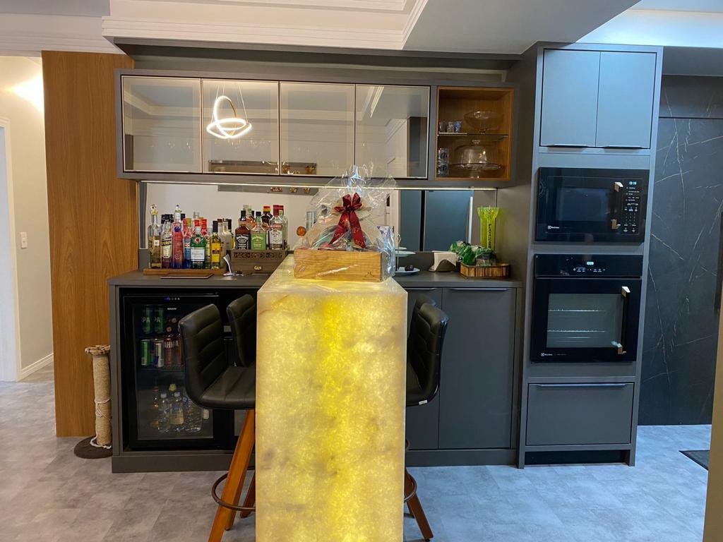 Imagem Apartamento com 3 Quartos à Venda, 100 m²em Centro - Balneário Camboriú