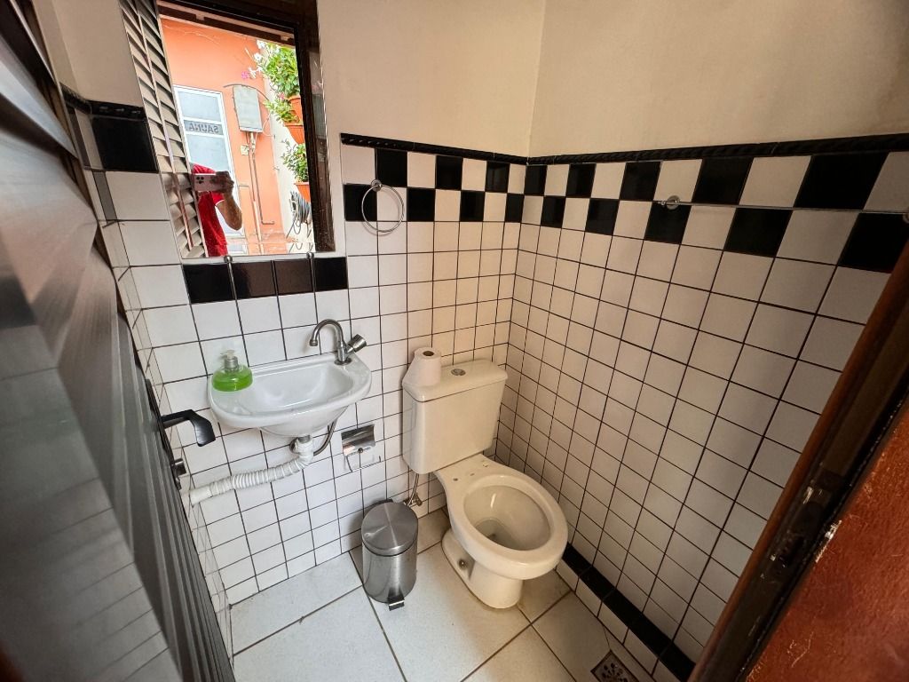 Imagem Casa com 4 Quartos à Venda, 249 m² em Tijuca - Contagem