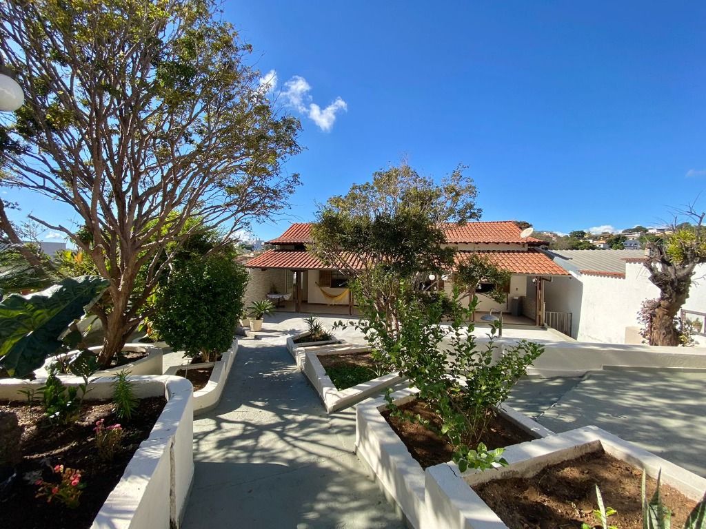 Imagem Casa com 3 Quartos à Venda, 250 m² em Santa Mônica - Belo Horizonte