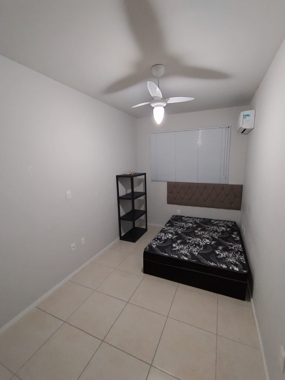 Imagem Apartamento com 2 Quartos à Venda, 49 m²em Praia de Fora - Palhoça