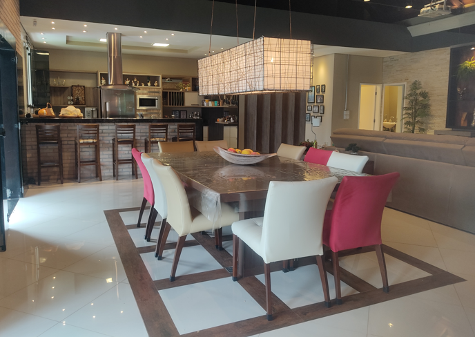 Casa com 2 Quartos à Venda, 348 m²em Jardim Santa Genebra - Campinas