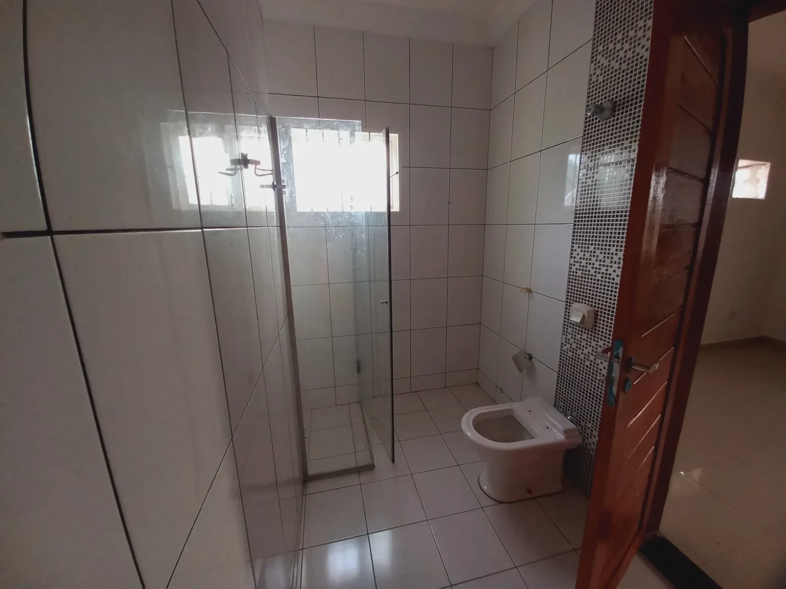 Foto do imóvel: Casa com 5 Quartos para Alugar, 250 m² em Poção - Cuiabá