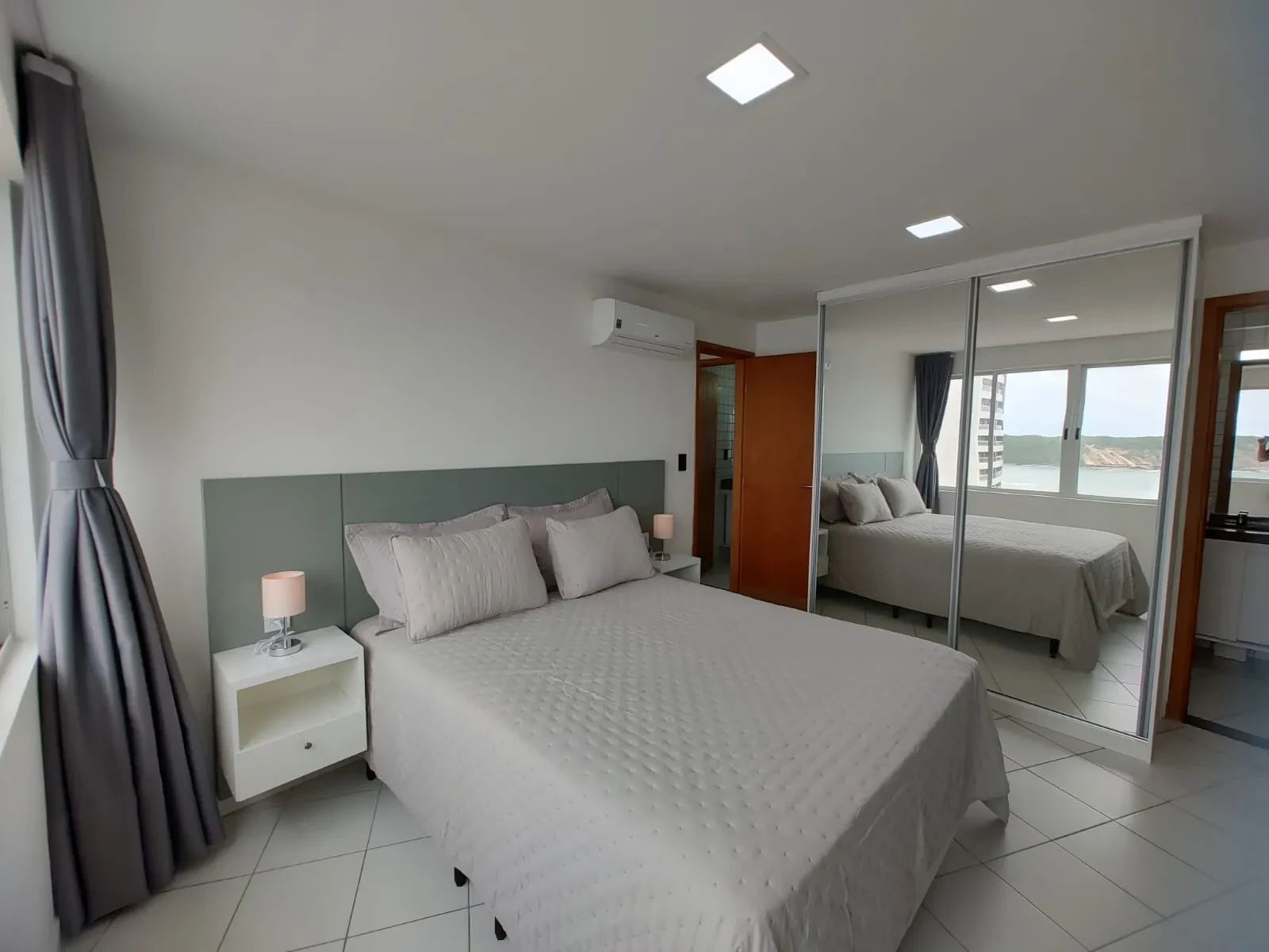 Imagem Apartamento com 2 Quartos à Venda, 55 metros em Ponta Negra - Natal