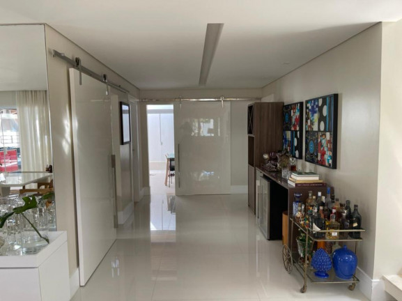 Imagem Casa com 3 Quartos à Venda, 293 m² em Buraquinho - Lauro de Freitas