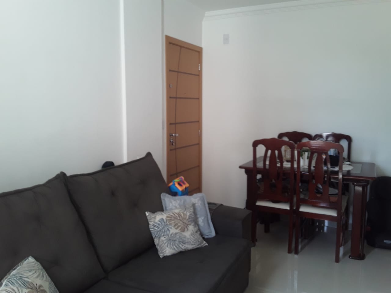 Imagem Apartamento com 3 Quartos à Venda, 90 m²em Darcy Vargas - Contagem