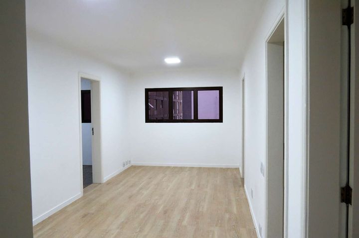 Imagem Apartamento com 3 Quartos à Venda, 95 m² em Itaim Bibi - São Paulo