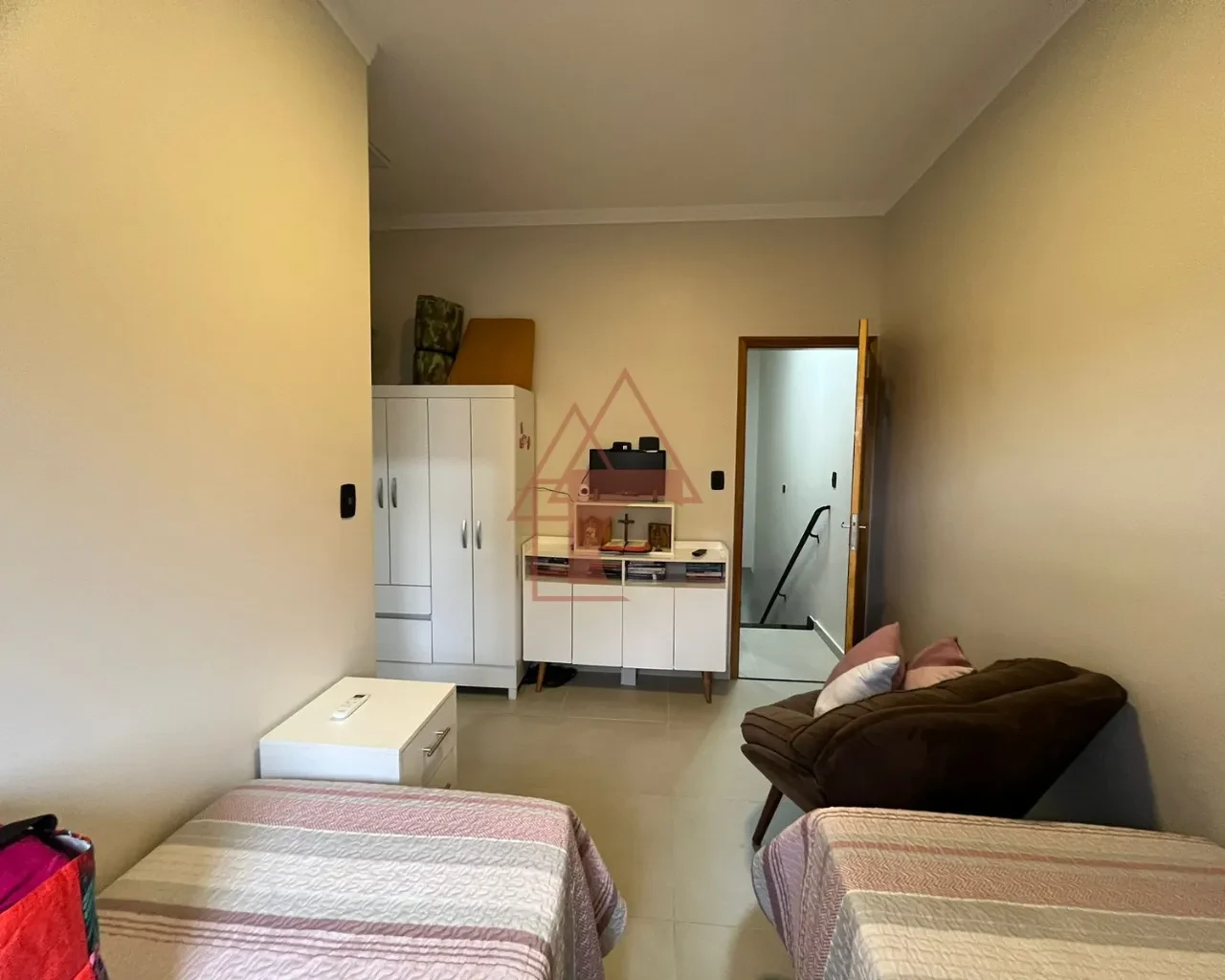 Imagem Sobrado com 2 Quartos à Venda, 70 m² em Vila Ponte Nova - Cubatão