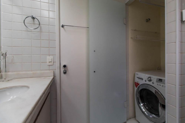 Imagem Flat com 2 Quartos à Venda ou Locação, 60 m² em Vila Nova Conceição - São Paulo