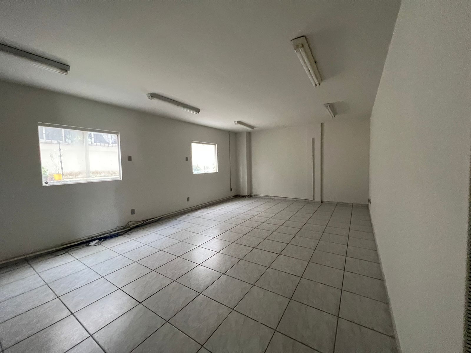 Imagem Imóvel Comercial à Venda, 378 m²em São Brás - Belém