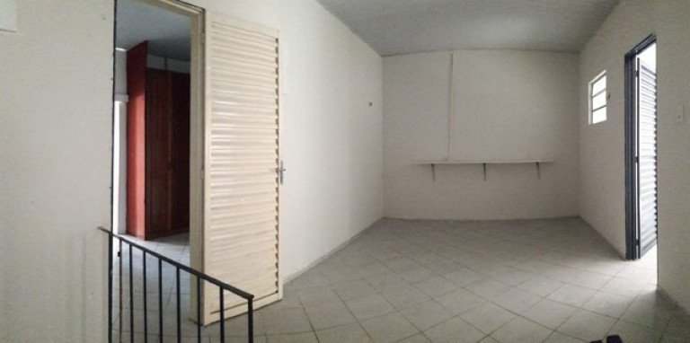 Imagem Casa com 6 Quartos à Venda, 220 m² em Curió-Utinga - Belém