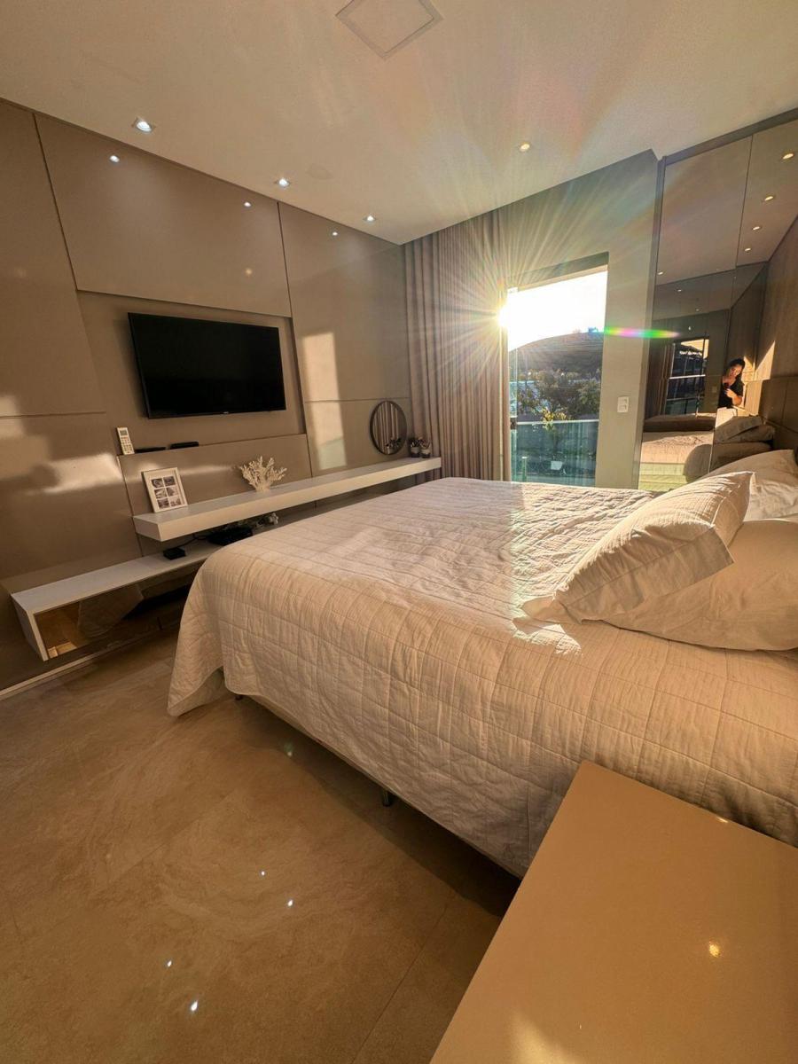 Foto do imóvel: Casa com 3 Quartos à Venda, 213 m² em Santa Amélia - Belo Horizonte