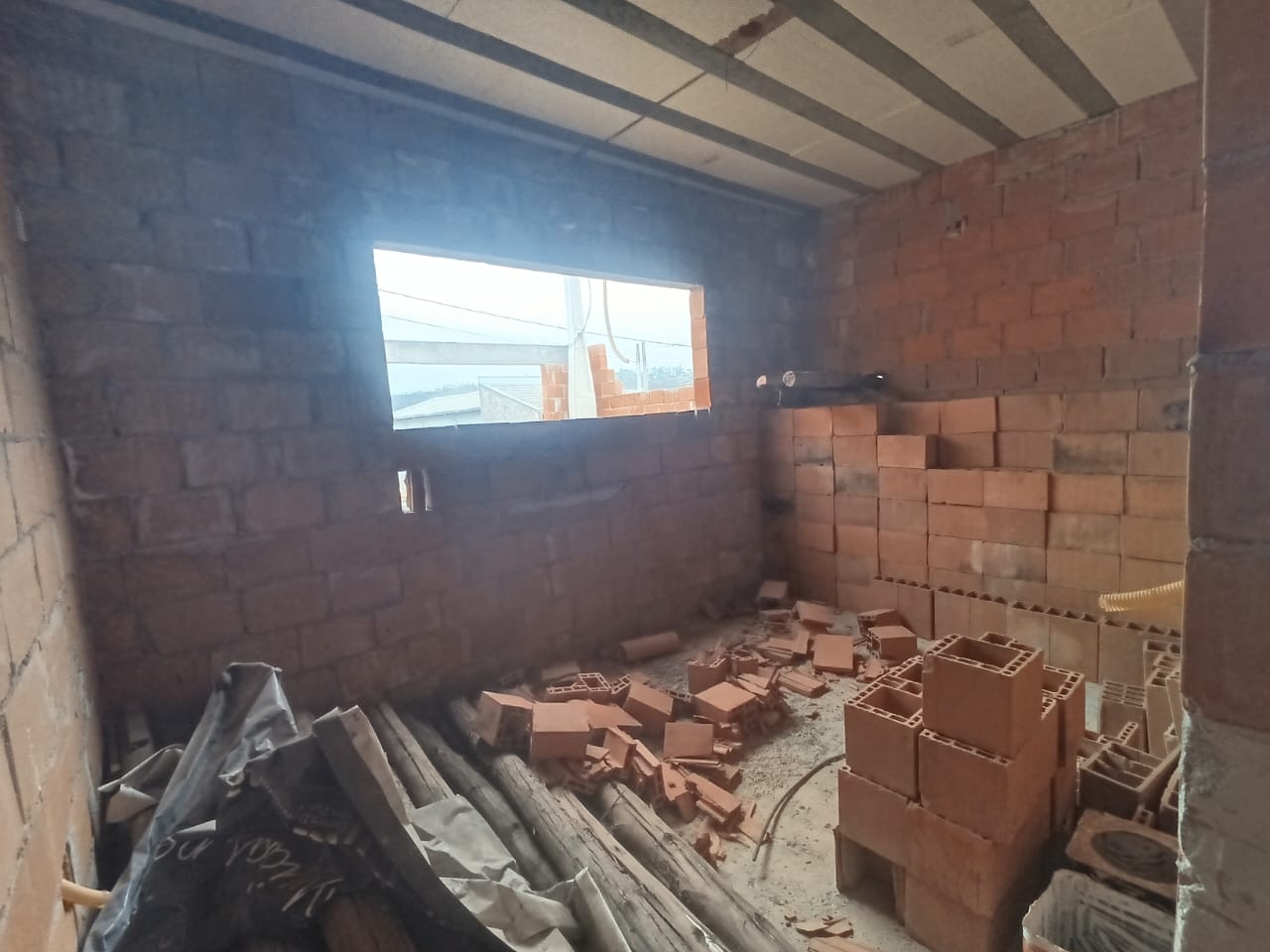 Foto do imóvel: Casa com 2 Quartos à Venda, 90 m² em Vila Primavera - Jaguariúna