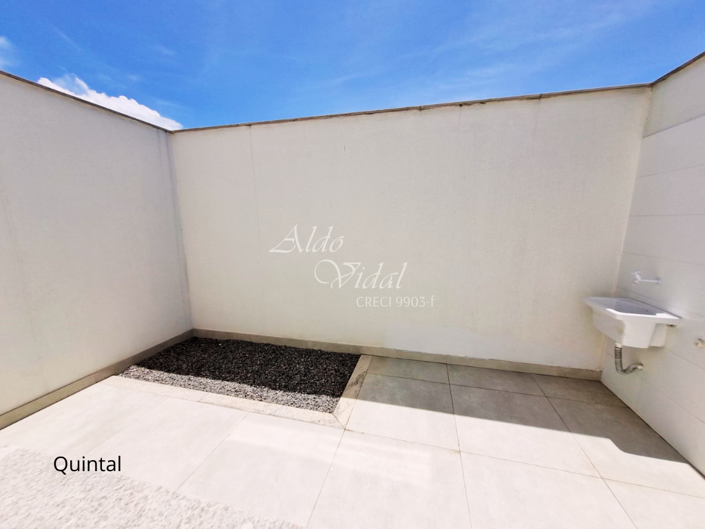 Imagem Casa com 3 Quartos à Venda, 135 m²em Colina de Laranjeiras - Serra