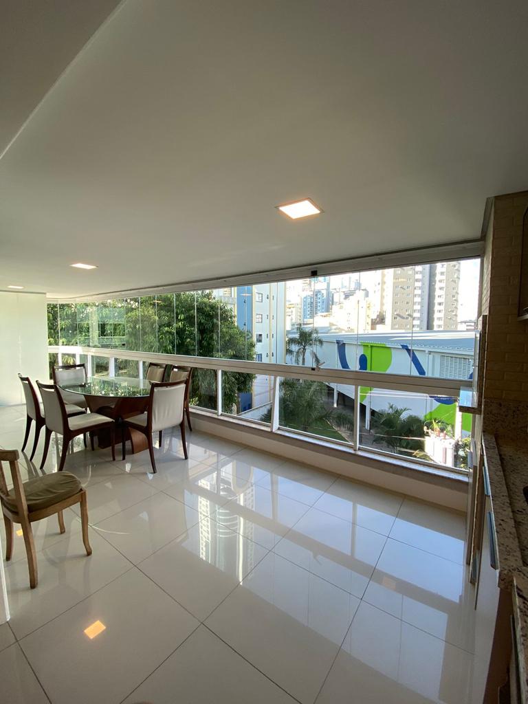 Imagem Apartamento com 3 Quartos à Venda, 128 m²em Centro - Balneário Camboriú