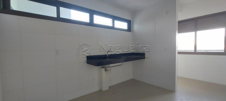 Imagem Apartamento com 4 Quartos à Venda, 182 m² em Paiva - Cabo de Santo Agostinho