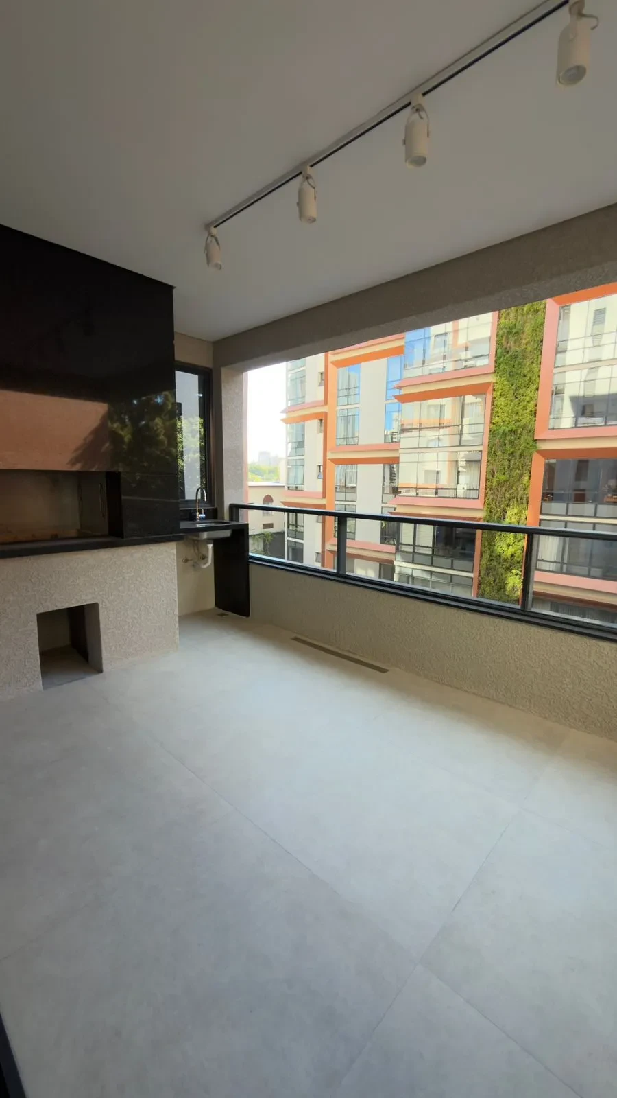 Foto do imóvel: Apartamento com 3 Quartos à Venda, 223 m² em Cabral - Curitiba