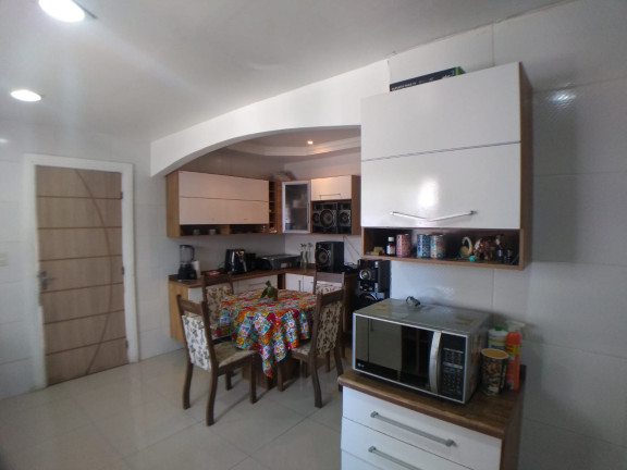 Imagem Casa com 3 Quartos à Venda, 273 m² em Campo Grande - Rio de Janeiro