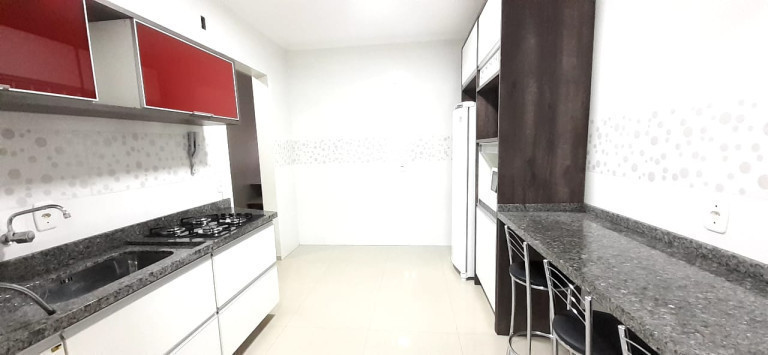 Imagem Apartamento com 3 Quartos para Alugar,  em Centro - Passo Fundo
