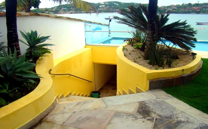 Imagem Casa com 6 Quartos à Venda, 800 m² em Ferradura - Armação dos Búzios