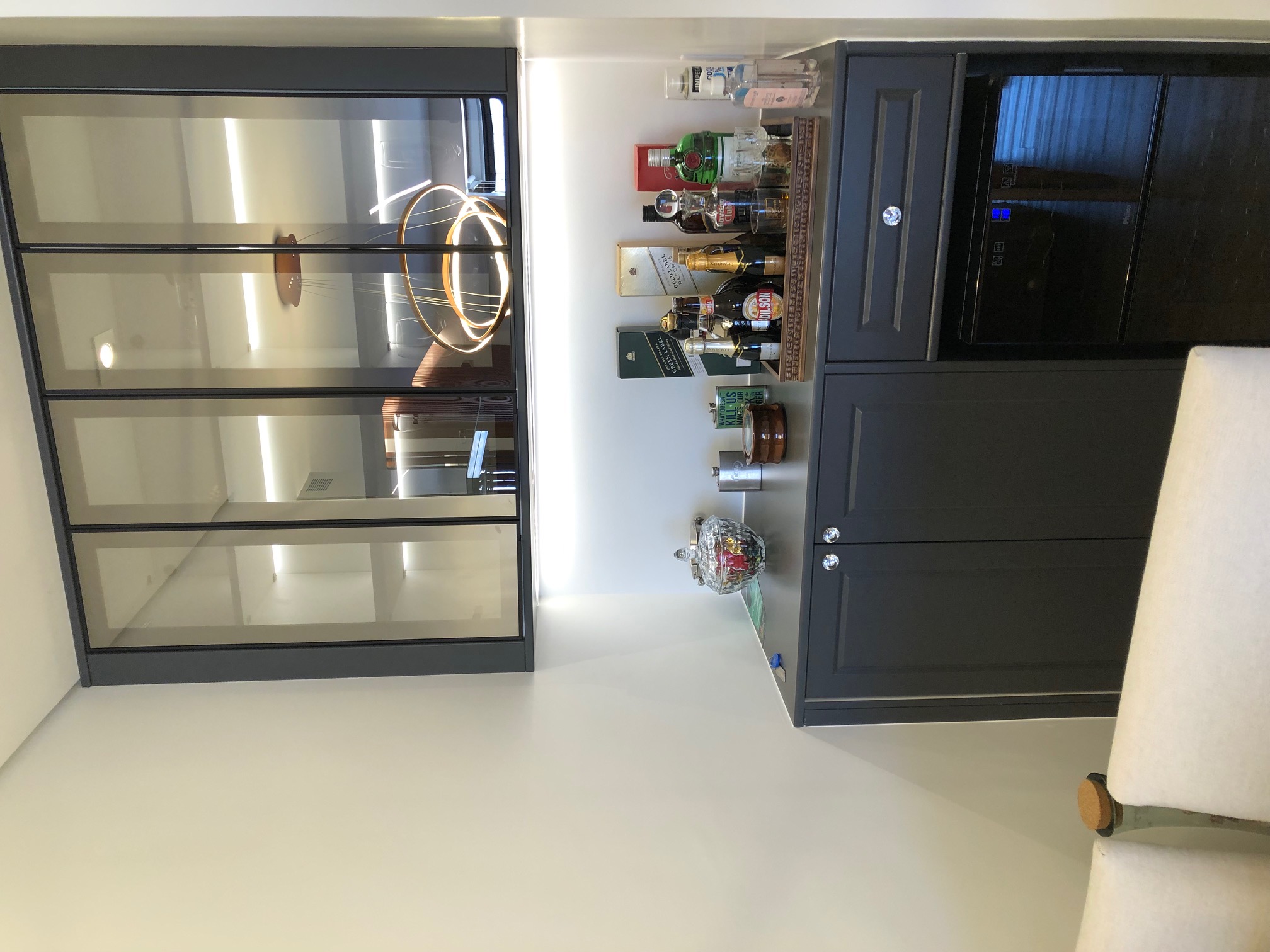 Imagem Flat com 3 Quartos à Venda ou Locação, 93 m²em Cerqueira César - São Paulo