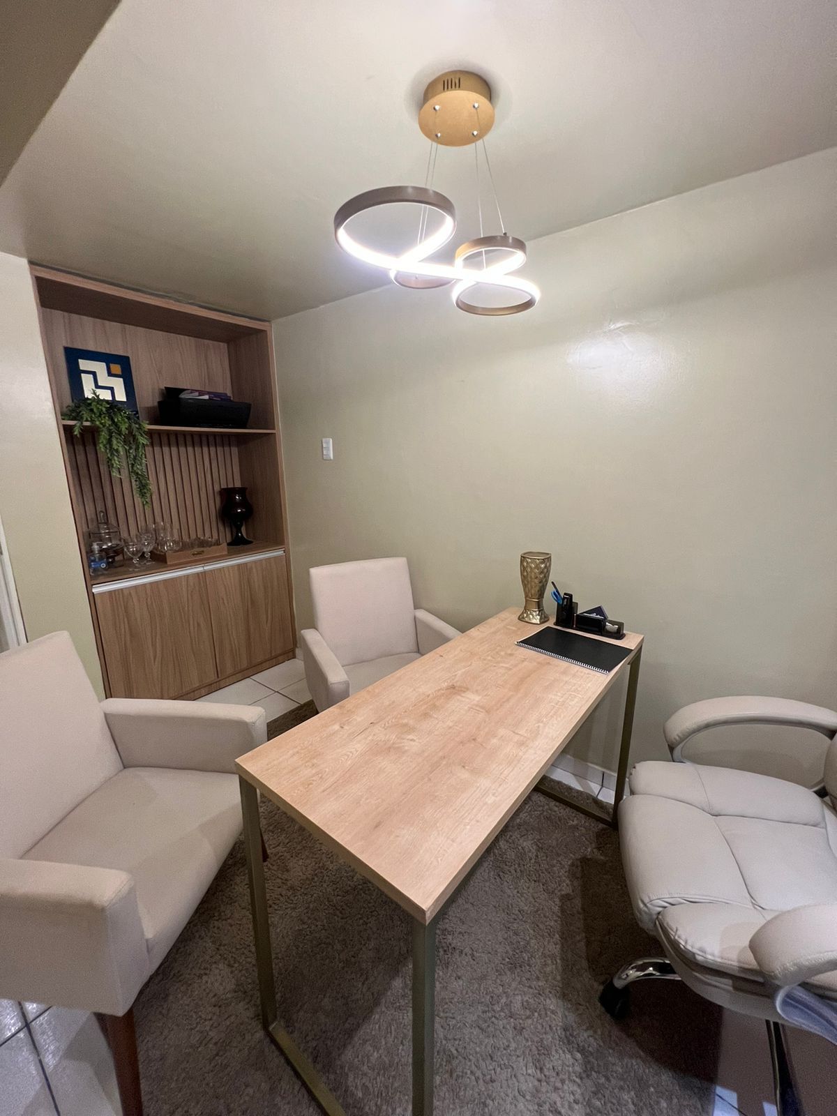 Imagem Sala Comercial para Alugar, 80 m²em Nazaré - Belém