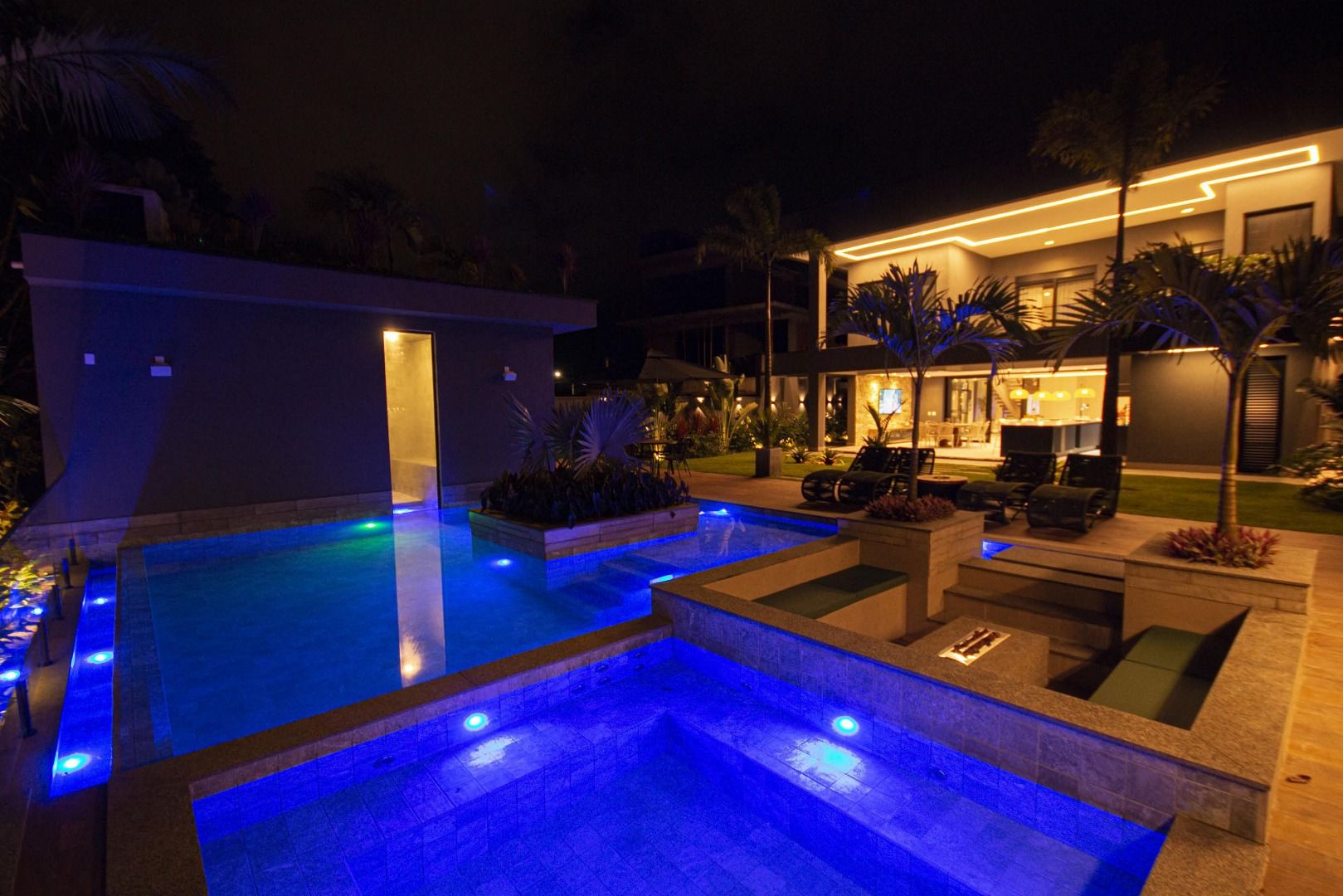 Imagem Casa com 6 Quartos à Venda, 57.000 m² em Riviera - Bertioga