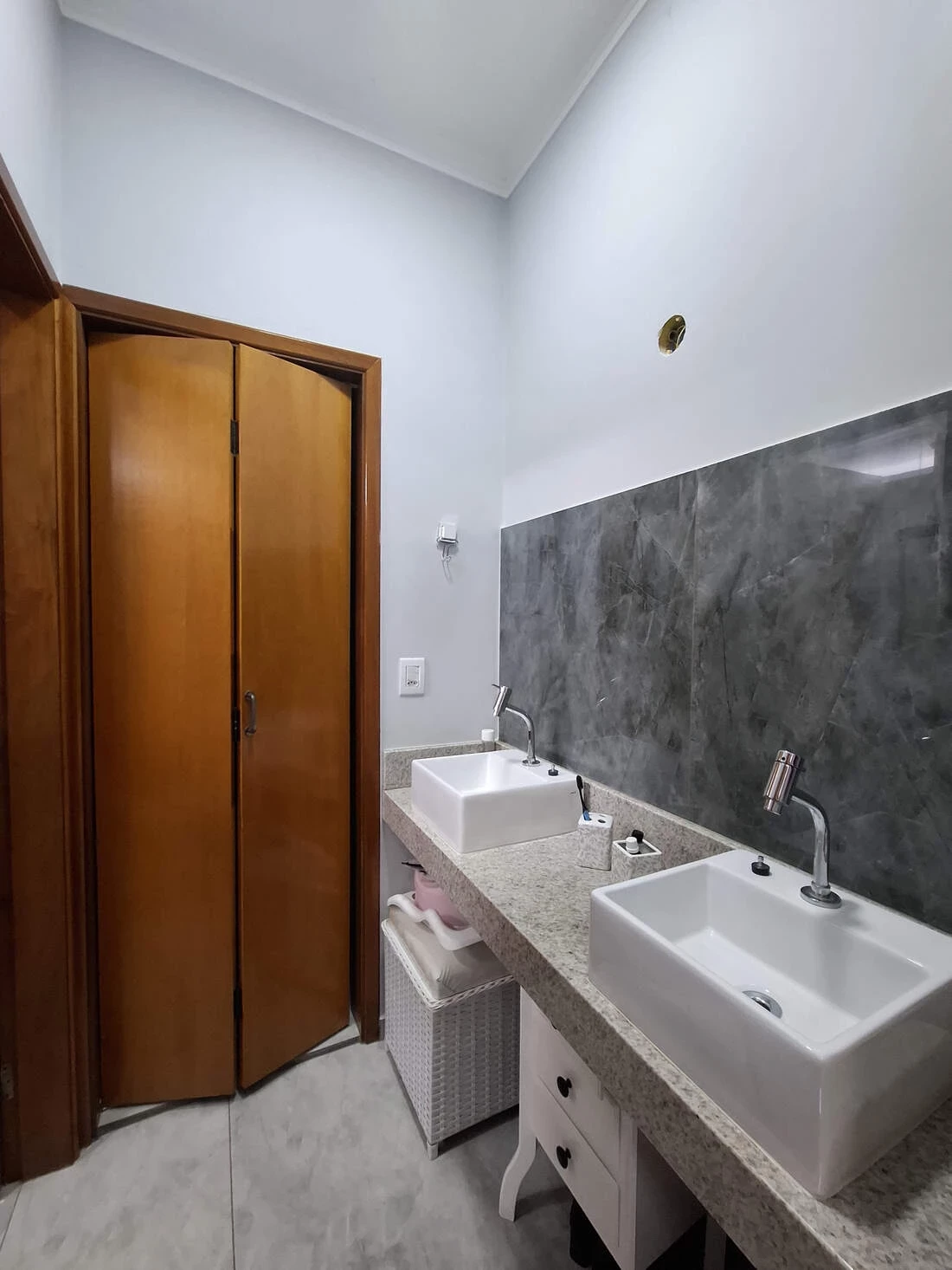 Imagem Casa com 3 Quartos à Venda, 140 m² em Residencial do Bosque - Mogi Mirim