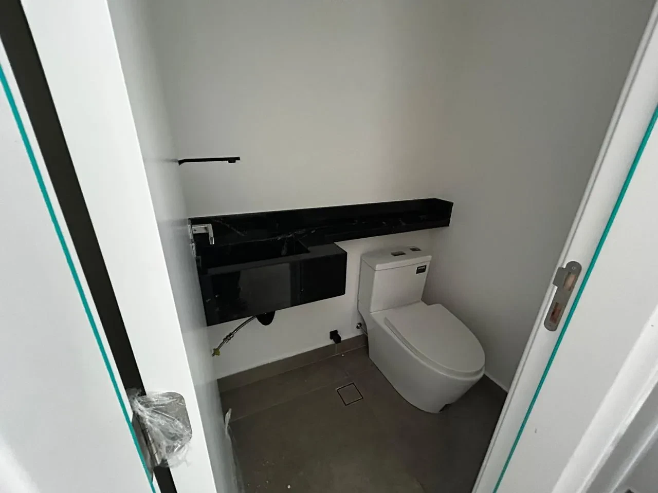 Imagem Casa com 3 Quartos à Venda, 100 m² em Aparecida - Santos