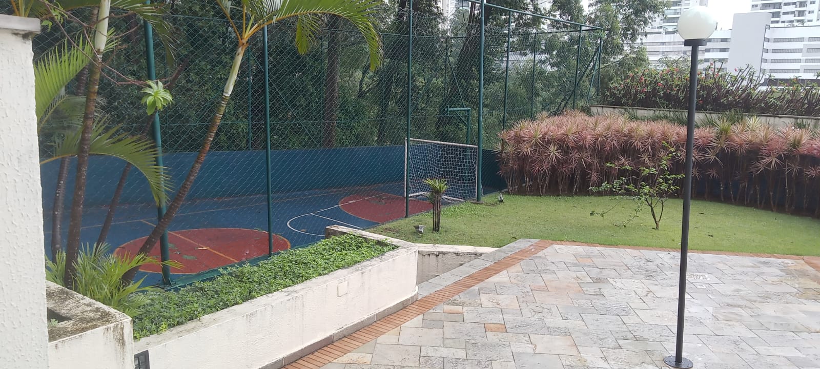 Imagem Apartamento com 3 Quartos à Venda, 213 m²em Vila Suzana - São Paulo