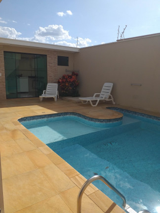 Casa com 3 Quartos à Venda, 245 m² em Jardim Universitário - Araras