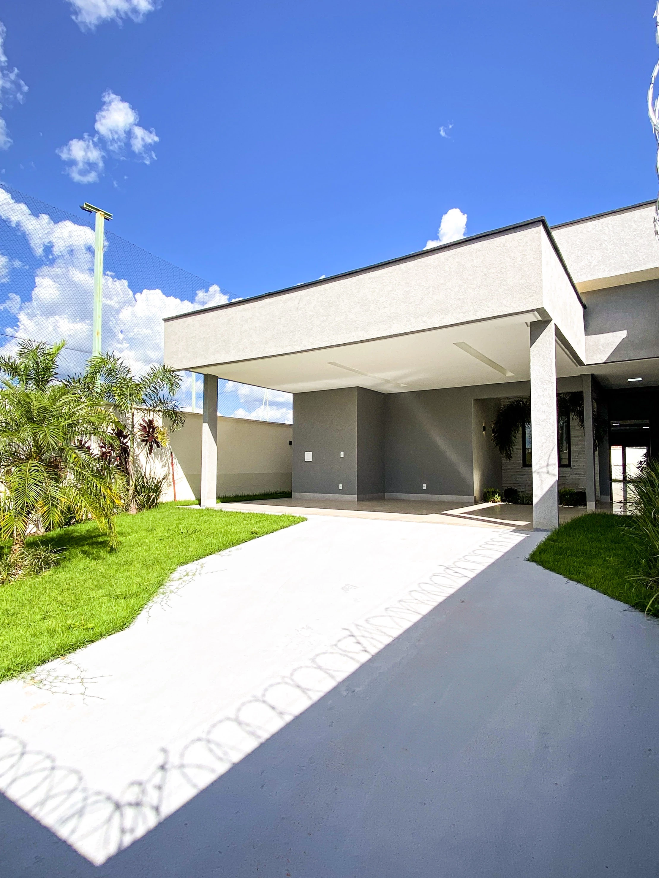 Casa com 4 Quartos à Venda, 205 m² em Das Indústrias - Senador Canedo