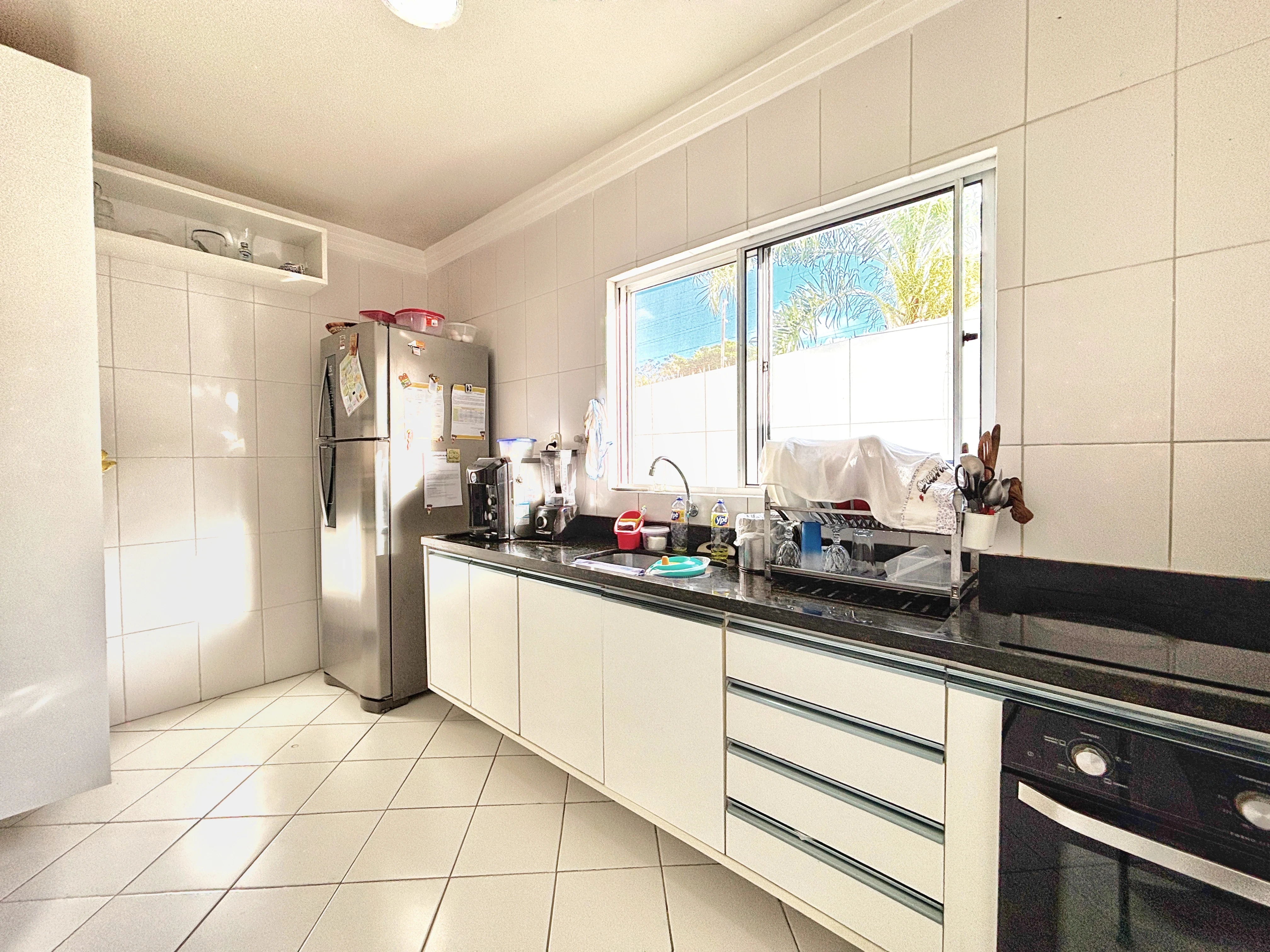 Foto do imóvel: Casa de Condomínio com 3 Quartos à Venda, 119 metros em Buraquinho - Lauro de Freitas