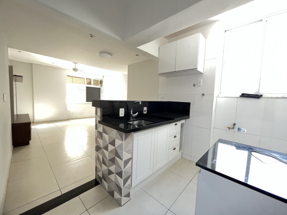 Imagem Apartamento com 2 Quartos à Venda, 65 m² em Icaraí - Niterói