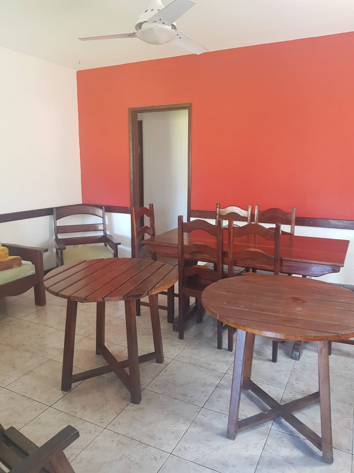 Imagem Casa com 4 Quartos para Temporada, 200 m² em Peró - Cabo Frio