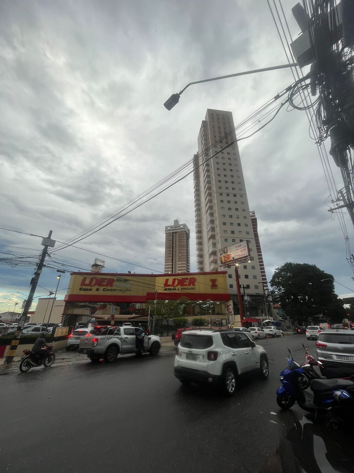 Imagem Apartamento com 2 Quartos à Venda, 77 m²em Umarizal - Belém