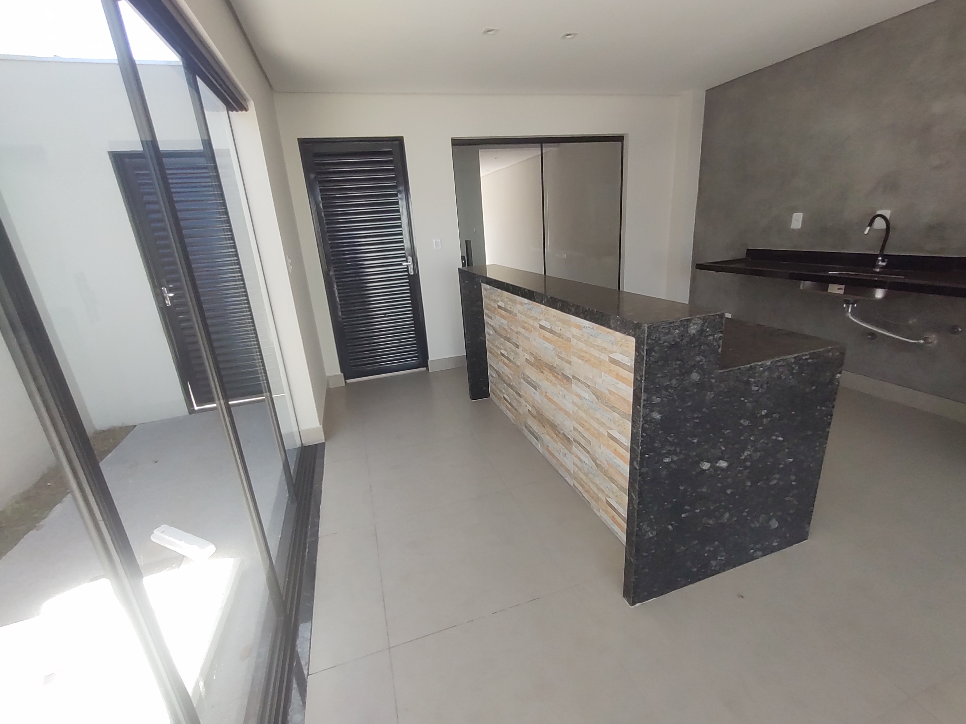 Imagem Sobrado com 3 Quartos à Venda, 125 m²em Jardim Montevidéu - Campo Grande