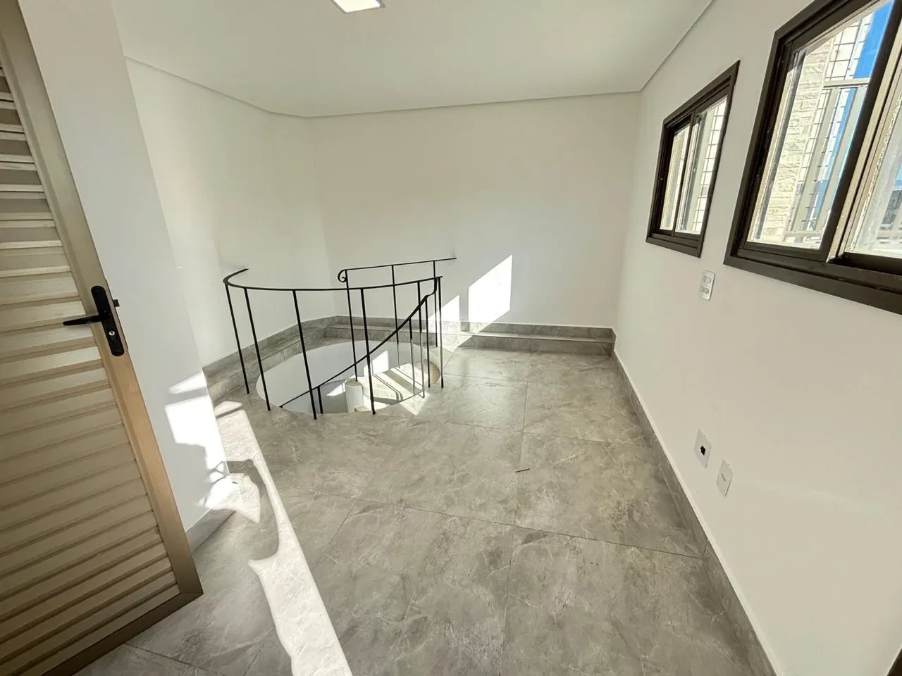 Foto do imóvel: Cobertura com 3 Quartos à Venda, 101 metro em Canto do Forte - Praia Grande