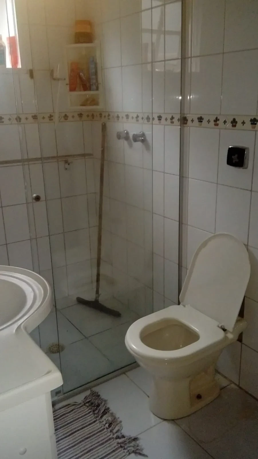 Imagem Sobrado com 3 Quartos à Venda, 590 m² em Santa Teresinha - São Paulo