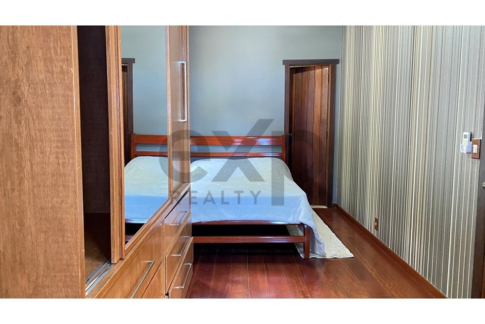 Foto do imóvel: Casa de Condomínio com 5 Quartos à Venda, 317 m² em Itaipava - Petrópolis