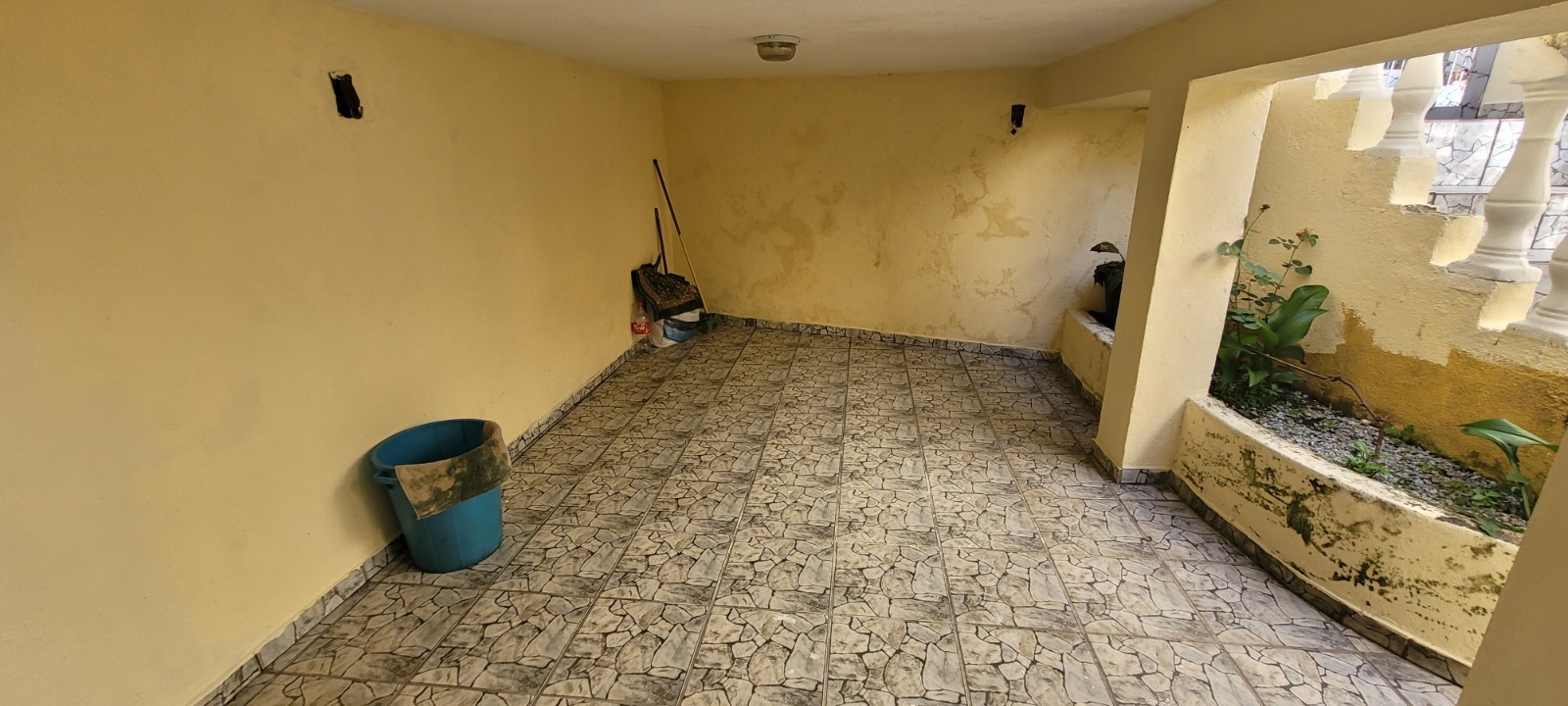 Imagem Casa com 3 Quartos à Venda, 180 m²em Vila Iório - São Paulo
