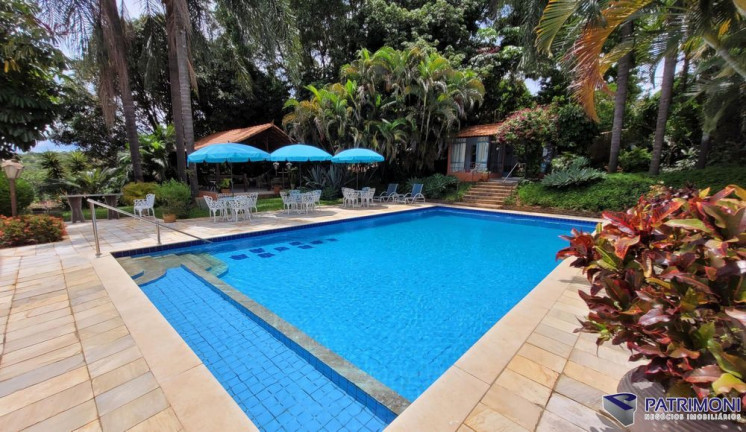 Casa com 7 Quartos à Venda, 610 m² em Vila Maria Regina - Juatuba