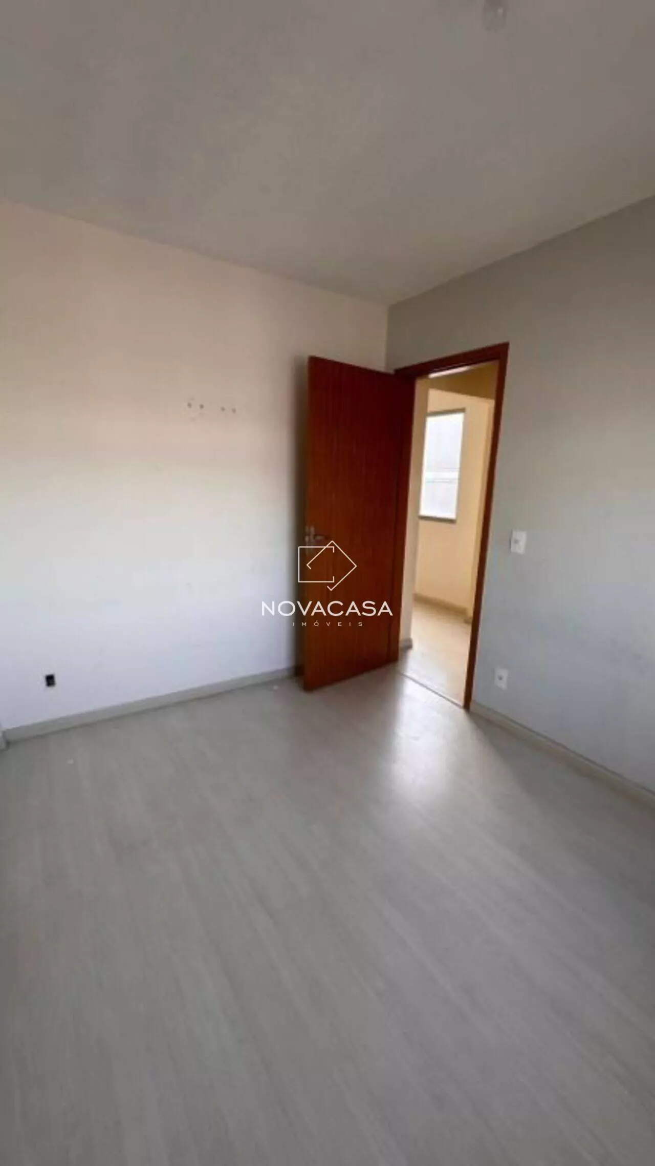 Imagem Apartamento com 2 Quartos à Venda, 47 m²em Chácaras Santa Inês (São Benedito) - Santa Luzia