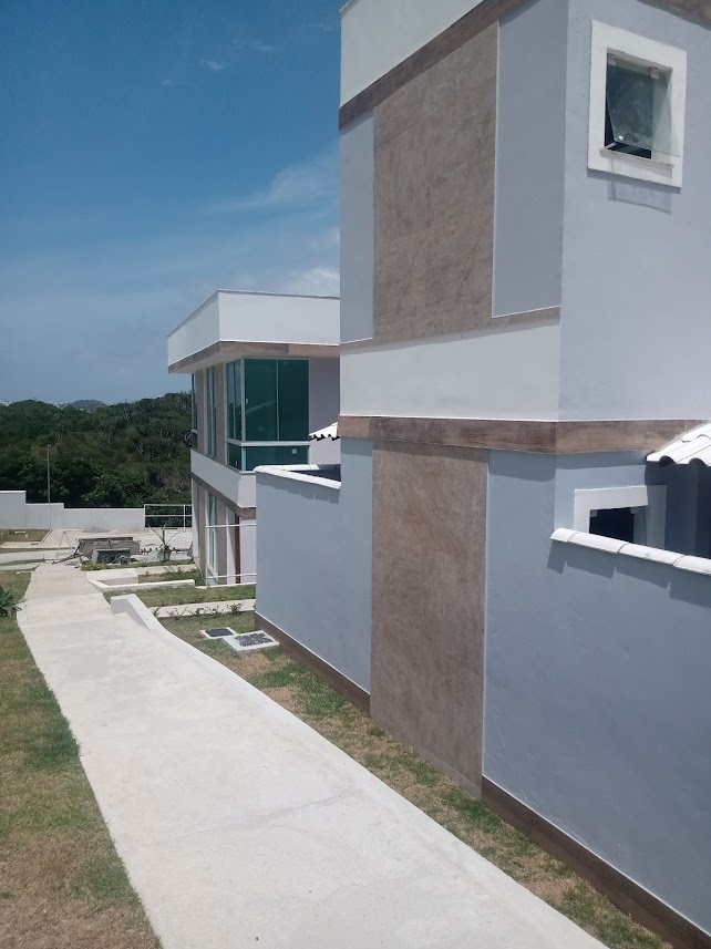 Imagem Casa de Condomínio com 2 Quartos à Venda, 85 m² em Peró - Cabo Frio