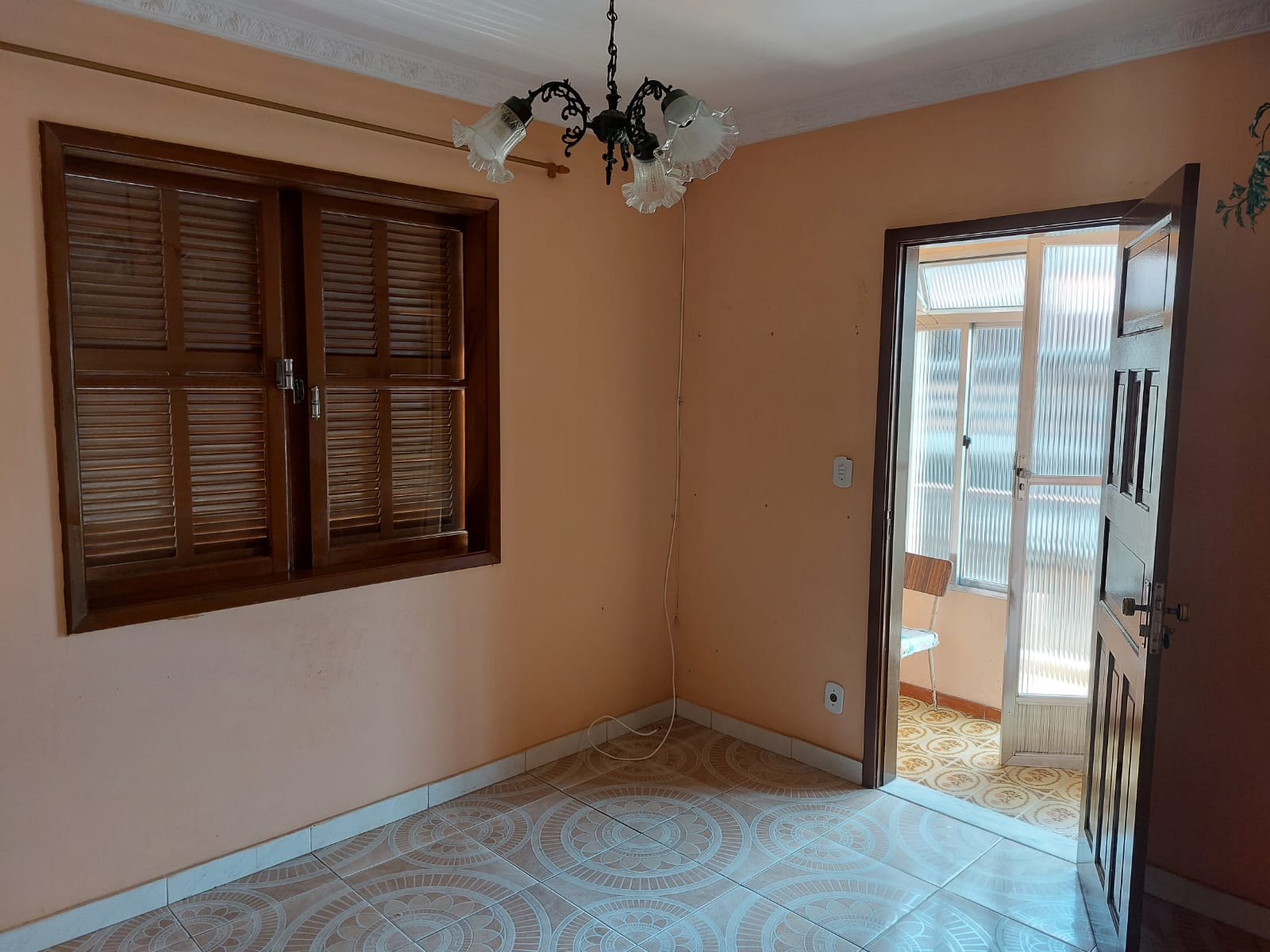 Imagem Casa com 2 Quartos à Venda, 130 m² em Independência - Petrópolis