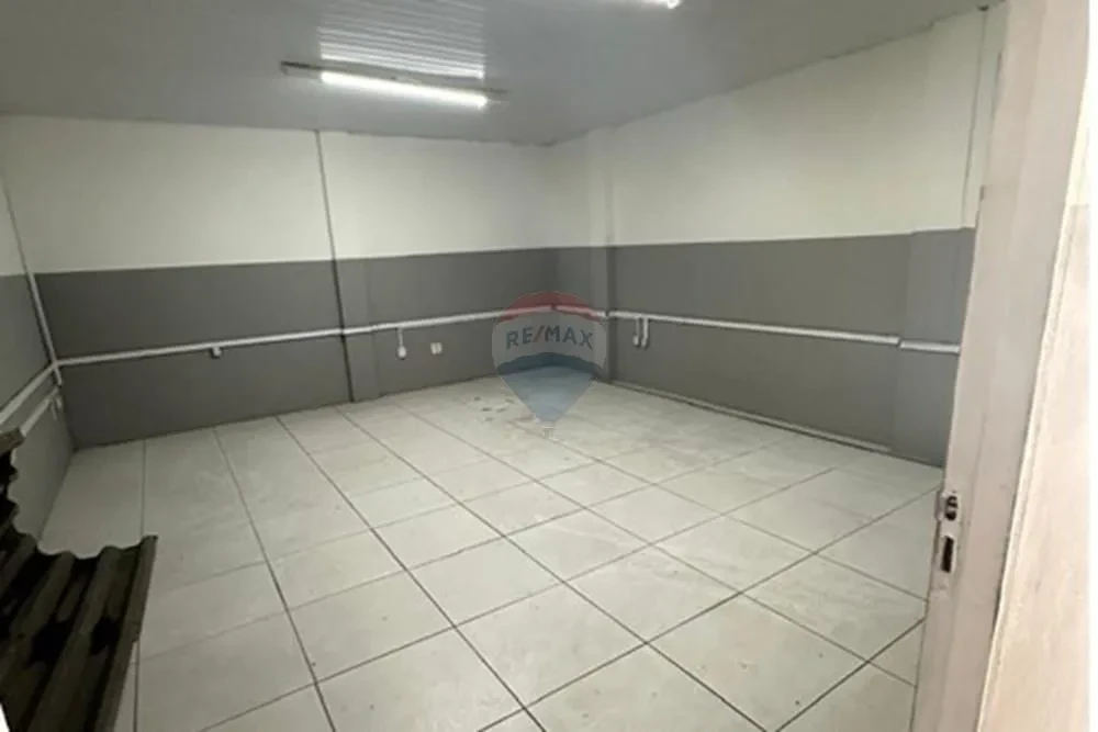 Imagem Galpão para Alugar, 1250 metros em Montese - Fortaleza