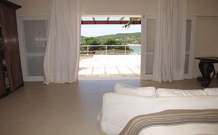 Imagem Casa com 6 Quartos à Venda, 650 m² em Ferradura - Armação dos Búzios