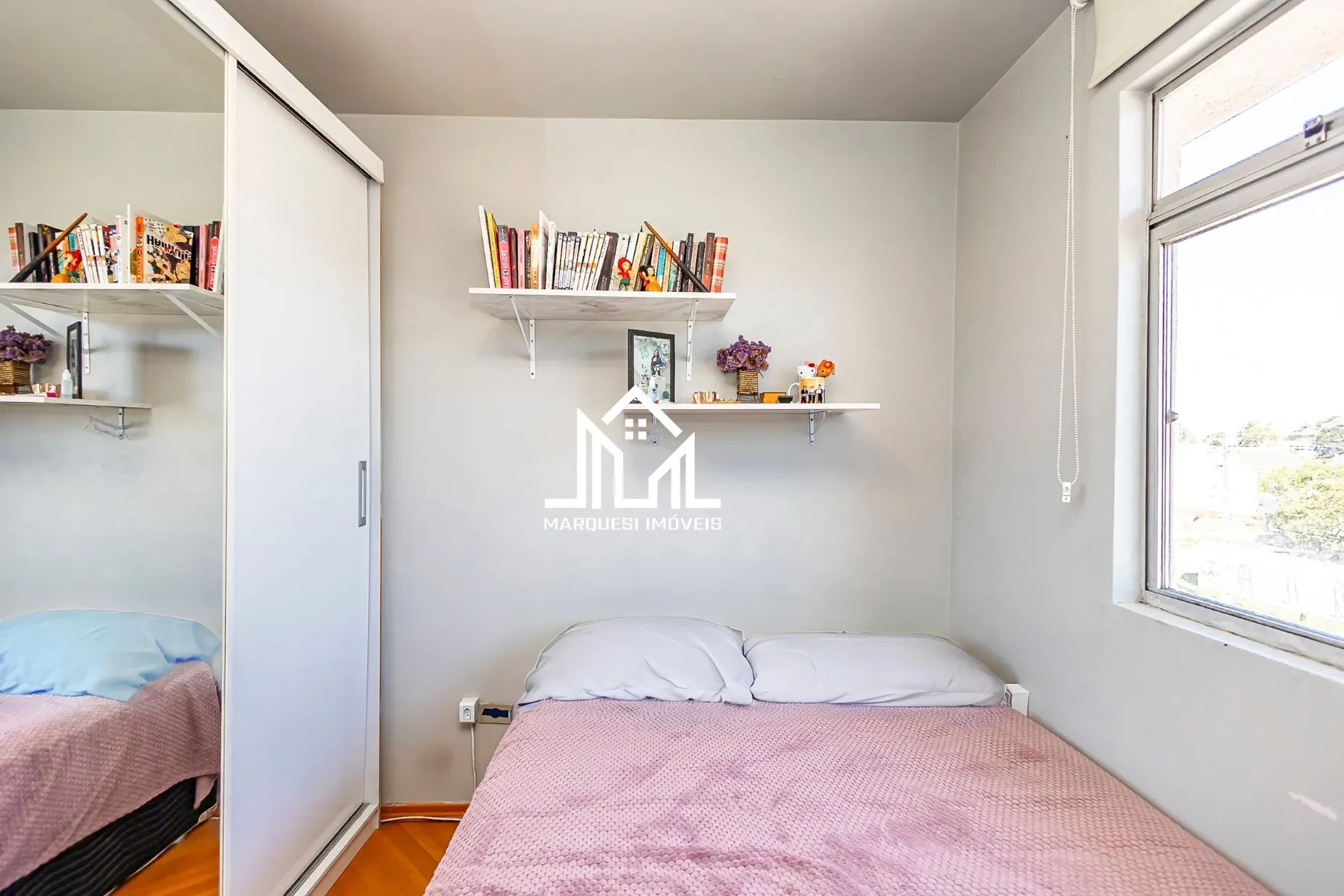 Imagem Apartamento com 3 Quartos à Venda, 65 m² em Parolin - Curitiba
