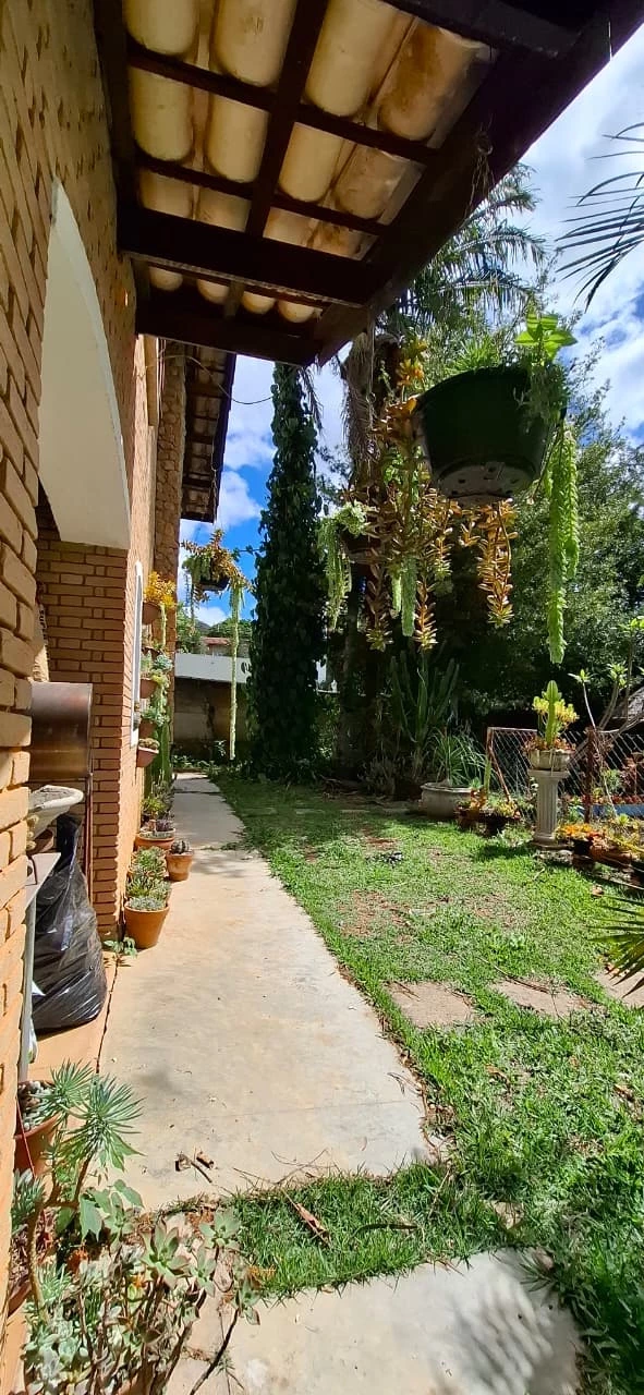 Imagem Casa com 4 Quartos à Venda, 400 m² em Retiro das Fontes - Atibaia