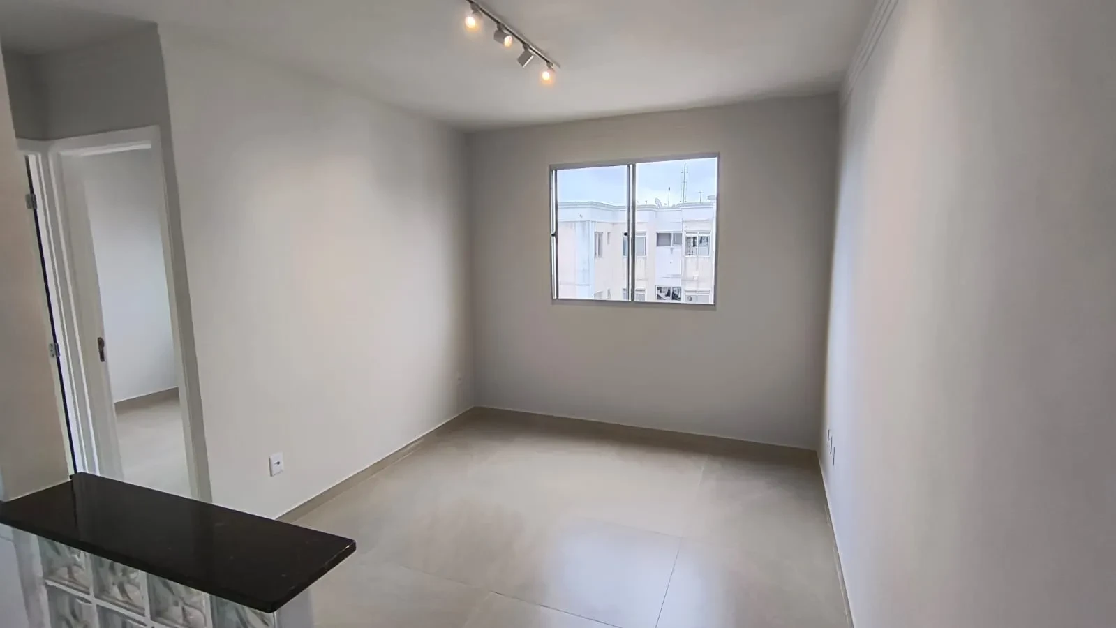 Imagem Apartamento com 2 Quartos à Venda, 45 m² em Catu de Abrantes (Abrantes) - Camaçari